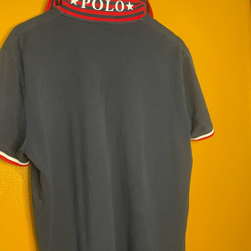 Polo - Picture 2 of 4
